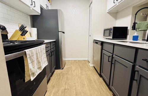 Cumberland Apartment | Cozy 1-bedroom apartment with WiFi, AC in charming Marietta