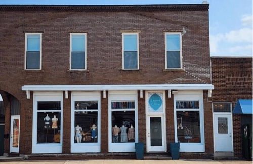 McArthur Apartment | Cozy 1-bedroom apartment in McArthur, Ohio