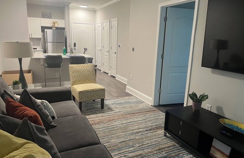 Lindridge-Martin Manor Apartment | Cozy 1-bedroom apartment in fantastic Atlanta with WiFi, fitness room