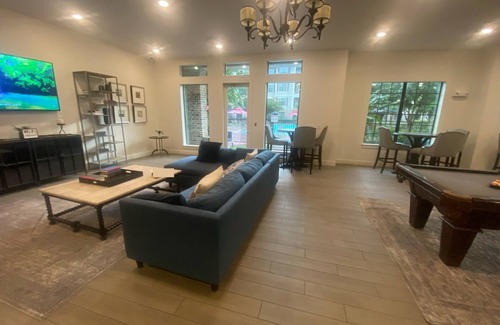 Central Southwest Apartment | Cozy 1-bedroom apartment in charming Houston with WiFi, AC