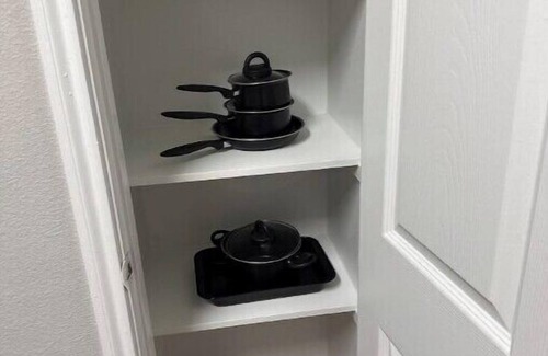 George Bush Park/Eldridge Apartment | Cozy 1-bedroom apartment in fantastic Houston with WiFi, AC, fitness room.