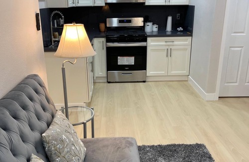 Lathrop House | Cozy 1-bedroom apartment suite with full kitchenette