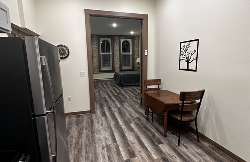 New Ulm Apartment | Cozy 1 bedroom apartment located in beautiful downtown New Ulm Mn.