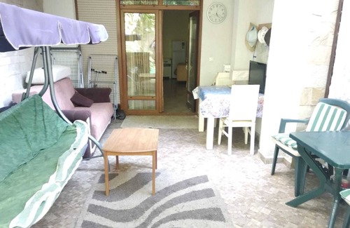 Sozopol House | Cozy 1-bedroom apartment in Santa Marina with WiFi