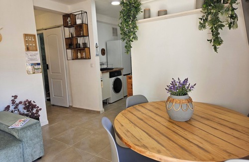 Puig Apartment | Cozy 1-bedroom apartment in lovely VC with WiFi, fitness room
