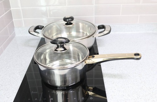 Sindang-dong Apartment | Cozy 1-bedroom apartment in wonderful Seoul with AC, WiFi near Metro and Mall