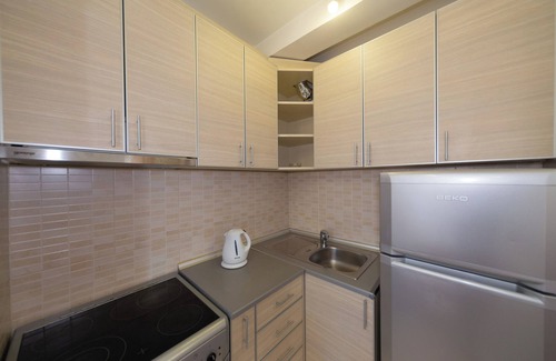 Centar Apartment | Cozy 1-Bedroom Apartment, Walking Distance to the Beach No. 5