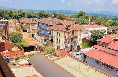 Jinja Apartment | Cozy 1-Bedroom Apartment with WiFi & Kitchen Perfect for Comfortable Living