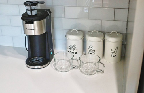 Deep Ellum Apartment | Cozy 1-bedroom apartment in free coffee bar Dallas with AC, fitness room, WiFi