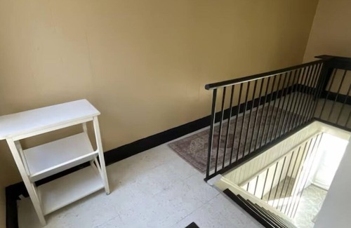 Utica Apartment | Cozy 1-bedroom apartment in charming Utica with AC, WiFi