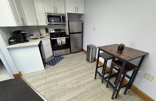 West Babylon Apartment | Cozy 1-bedroom apt in superb West Babylon with WiFi, Central AC/Heat, 2nd Floor