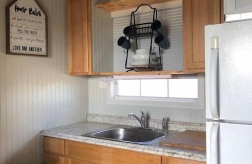 Millersview Cabin | Cozy 1-bedroom cabin on the lake