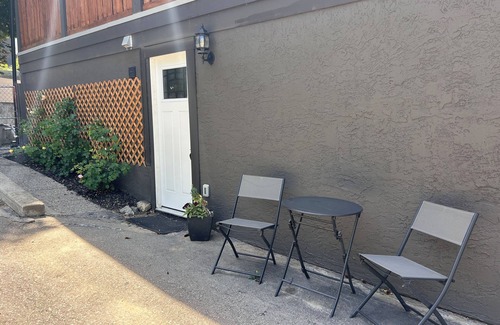 Central Okanagan House | Cozy 1 bedroom