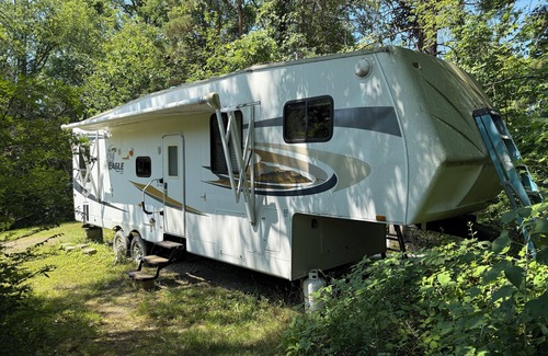 McKean RV Rental | Cozy 1-bedroom camper on PRIVATE campground in McKean