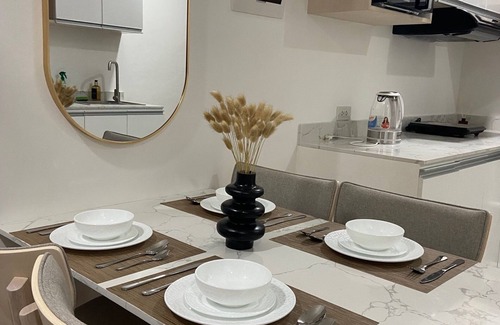 Batangas City Condo | Cozy 1-bedroom condo with WiFi and AC in delightful Batangas City