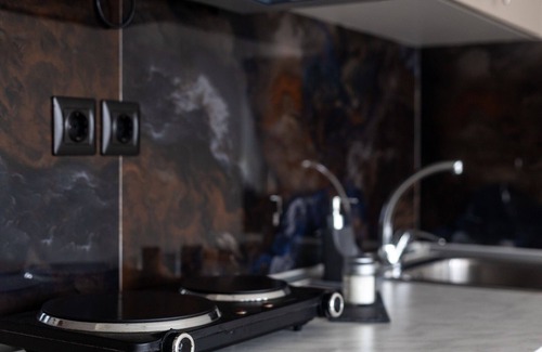Vardaris Condo | Cozy 1-bedroom condo with WiFi, AC in wonderful Thessaloniki