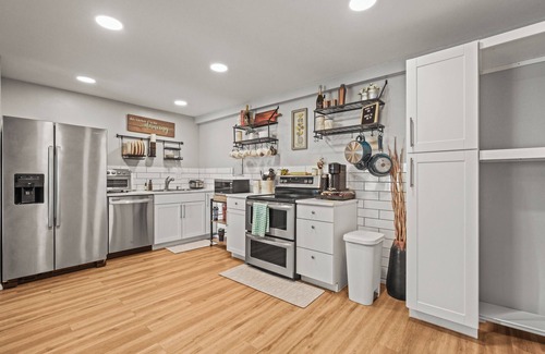 North Westminster Condo | Cozy 1-bedroom condo with AC, WiFi in lovely Westminster