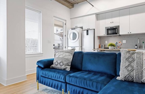 Virginia Highland Condo | Cozy 1-bedroom condo, fitness room in brilliant Atlanta-Ponce City Market Area