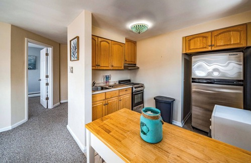 Brigantine Condo | Cozy 1-bedroom condo in fabulous Brigantine with AC, WiFi