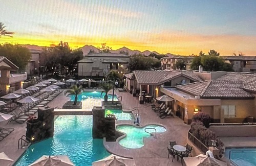 Princess Views Condo | Cozy 1-bedroom condo in enjoyable Scottsdale with AC, fitness room