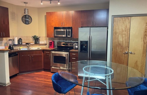 West End Condo | Cozy 1-bedroom condo with AC, WiFi in charming Atlanta