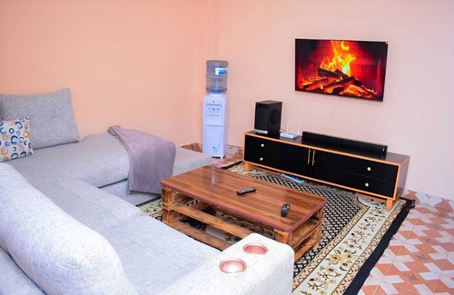 Naivasha Apartment | Cozy 1-Bedroom Getaway in Naivasha – Wi-Fi, Hot Shower & Free Parking!