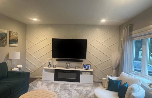 Broad Brook House | Cozy 1-bedroom house in charming South Windsor with AC, WiFi