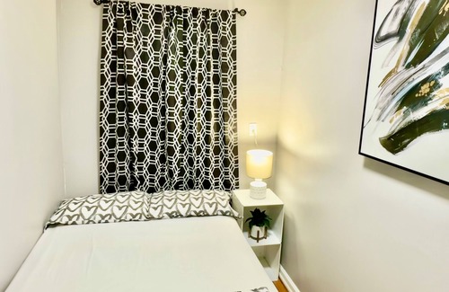 Ocean Hill House | Cozy 1-bedroom hotel with AC and WiFi in delightful Brooklyn