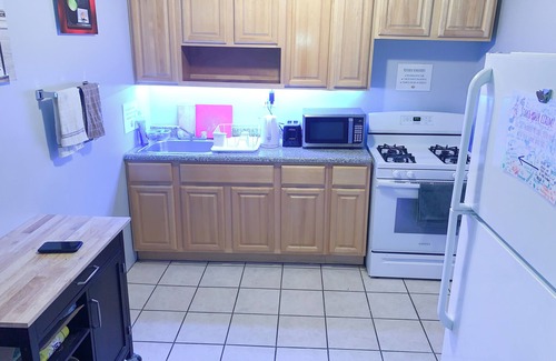 Ocean Hill House | Cozy 1-bedroom hotel with AC and WiFi in delightful Brooklyn