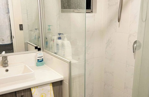 Kenwick House | Cozy 1-bedroom house in awesome Beckenham with WiFi, AC
