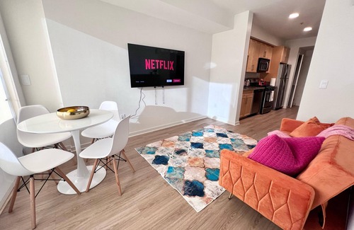Downtown Hotel | Cozy 1-bedroom Santa Monica