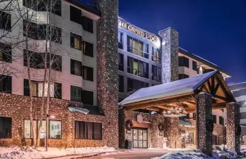 Crested Butte Condo | Cozy 1-bedroom ski in/out condo with hot tub/pool in awesome Mt Crested Butte