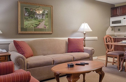 Williamsburg Apartment | Cozy 1-bedroom suite in charming Williamsburg