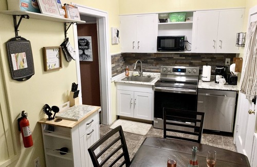 East Stroudsburg Apartment | Cozy 1 bedroom apartment can sleep 4 queen size bed couch in living room