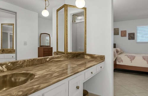 Lauderdale Lakes Apartment | Cozy 1-bedroom apartment with WiFi, AC in enjoyable Lauderdale Lakes