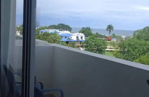 El Farallon del Chiru Apartment | Cozy 1-bedroom with AC and WiFi in enjoyable Playa Blanca Resort w/Pool access!