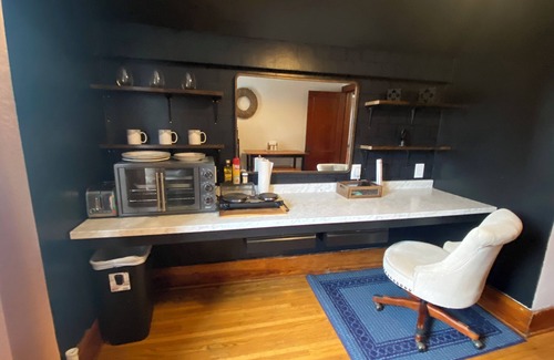 Hamburg Apartment | Cozy 1-bedroom with AC and WiFi in superb Hamburg