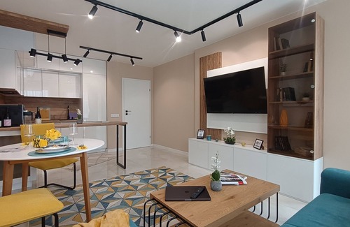 Iskar Apartment | Cozy 1-bedroom with WiFi and AC close to Sofia airport, IEC + private green yard