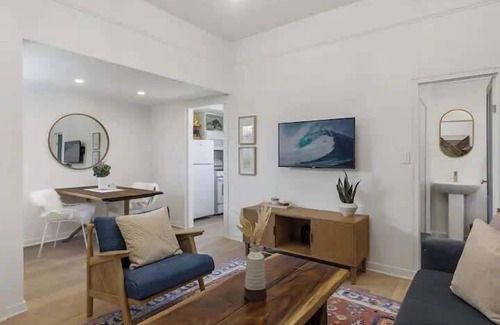Little Italy House | Cozy 1 BR Casita Overflowing with Natural Light!