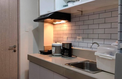 Novaliches Condo | Cozy 1 Br Condo! Walking Distance to Most Everything You Need