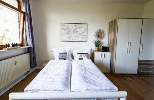 Kehl Apartment | COZY 1-room apartment. *near Strasbourg & Europa Park*
