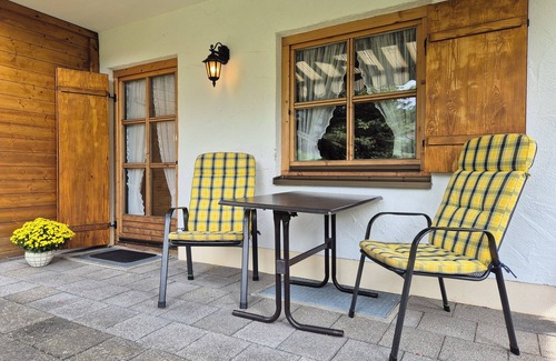Oberau Apartment | Cozy 1-room apartment with terrace and mountain view