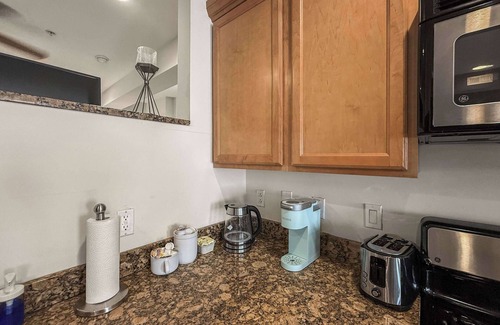 Old City Apartment | Cozy 1BD | Old City | 2Beds | Independence Hall