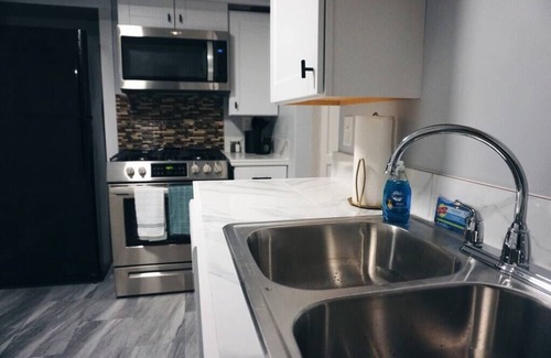 Lower Avenues Apartment | Cozy 1Bdrm Great Location Fast Wi-fi