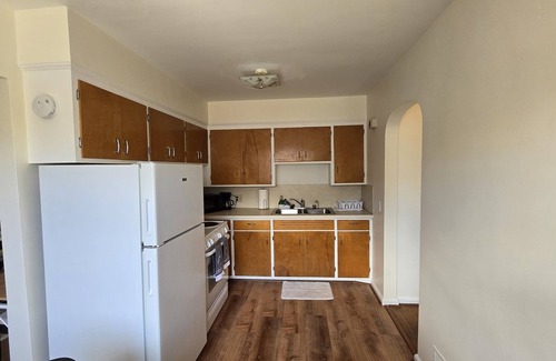 Ottawa Apartment | Cozy 1Bed/1Bath unit, Pets OK, Close to ProMedica, UT.