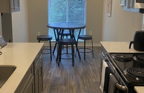 North Druid Hills Apartment | Cozy 1BR Apt. 10 min. from Lenox/Phillips mall