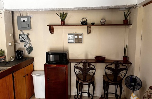 Petit Valley Apartment | Cozy 1BR Apt w/Mountain View overlooking the Valley