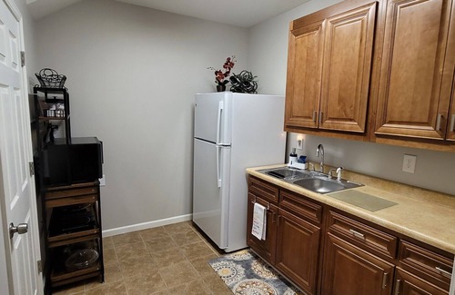 Buford Apartment | Cozy 1Br Minutes from Mall of GA and Lake Lanier