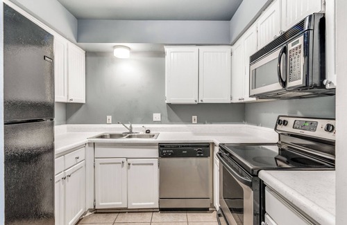 Fort Worth House | Cozy 2-Bed, 2 Bath Home