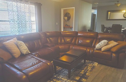 Fort Worth House | Cozy 2-Bed, 2 Bath Home